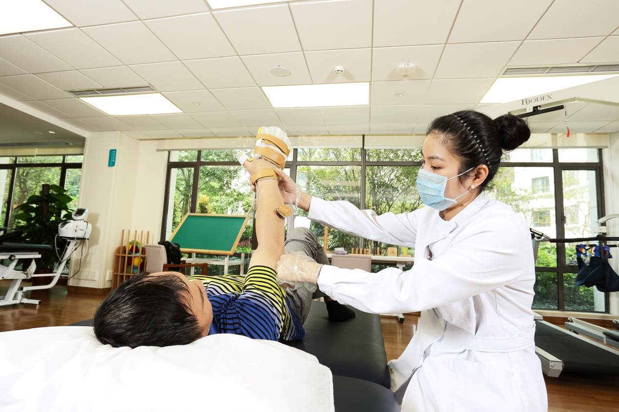 春節又遇“保姆荒”？養老機構推出“短期保姆”服務解燃眉之急