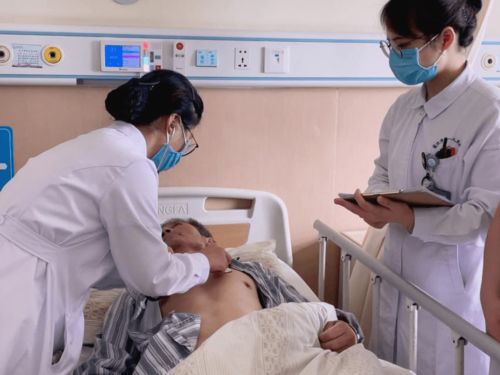 體驗換位思考，深化服務理念——市一院第二階段護理崗前培訓聚焦服務優化