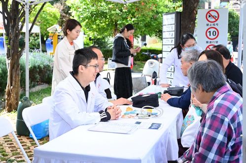 聚焦銀發(fā)急難愁盼，昆明啟動2025年敬老月系列活動，全方位提升護(hù)理機(jī)構(gòu)服務(wù)水平